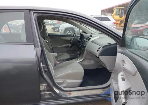 2012 Toyota Corolla Le z USA, uszkodzony, nr VIN 5YFBU4EE4CP043985